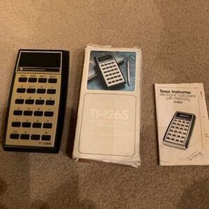 Texas Instruments TI-1265 Electronic Calculator With Instructions & Box *Works*